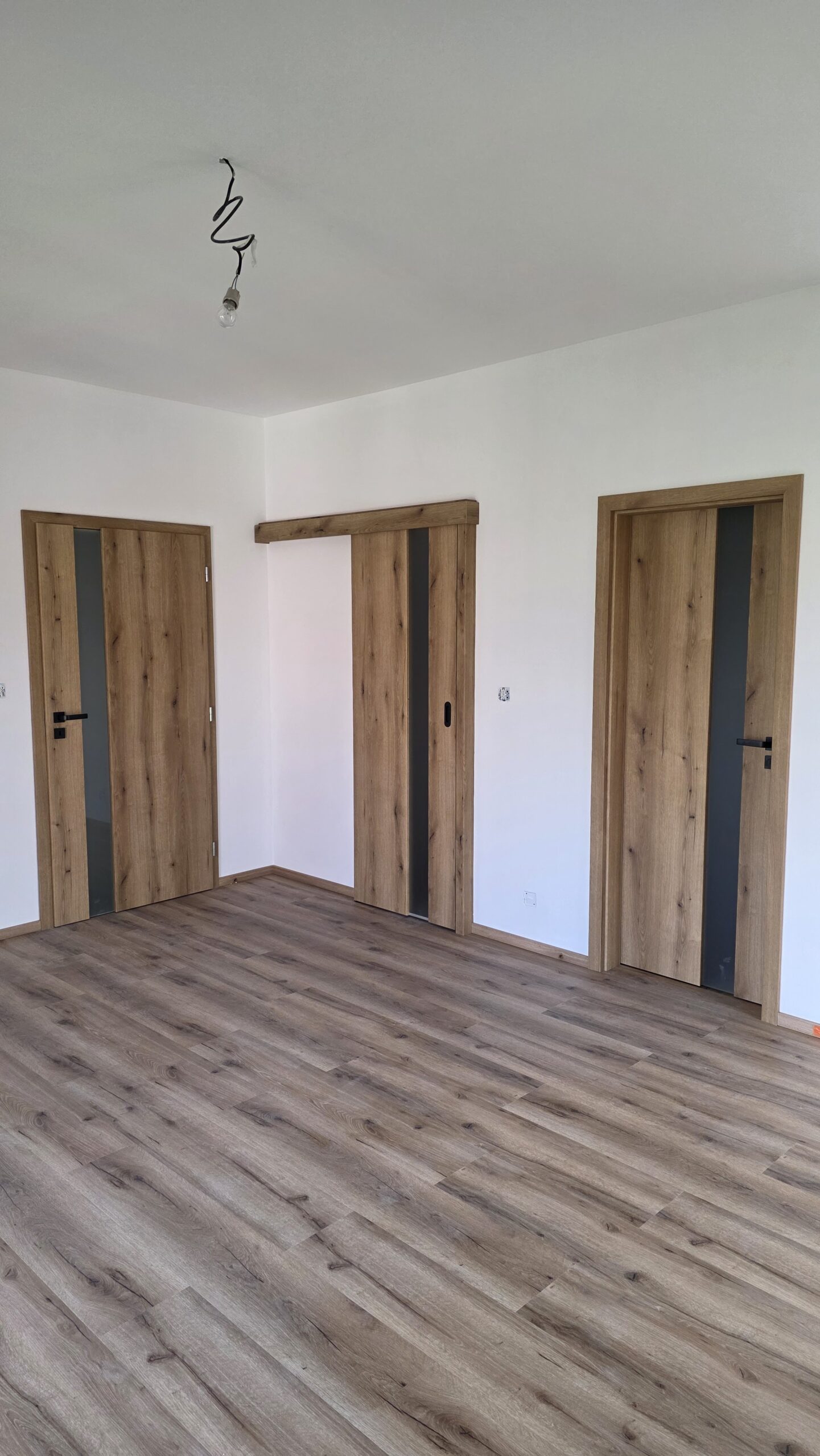 Montáž interiérových dveří – Interiérové dveře