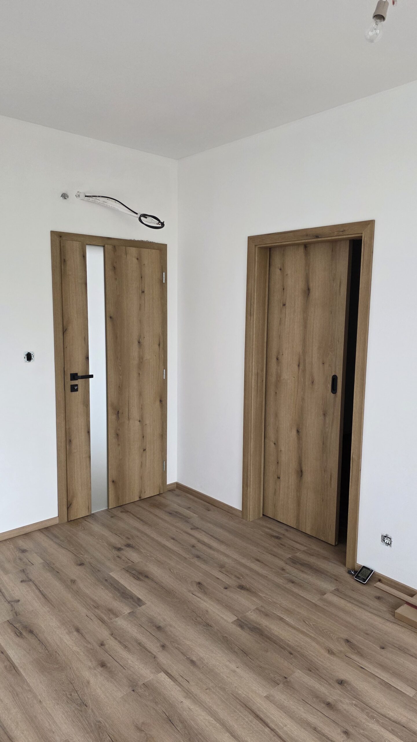 Montáž interiérových dveří – Interiérové dveře
